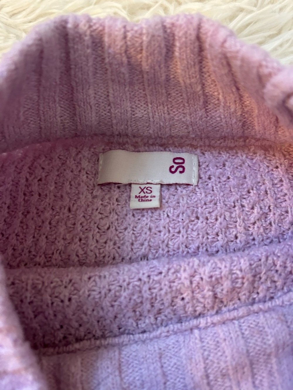 SO Colorblock Sweater - Picture 4 of 4